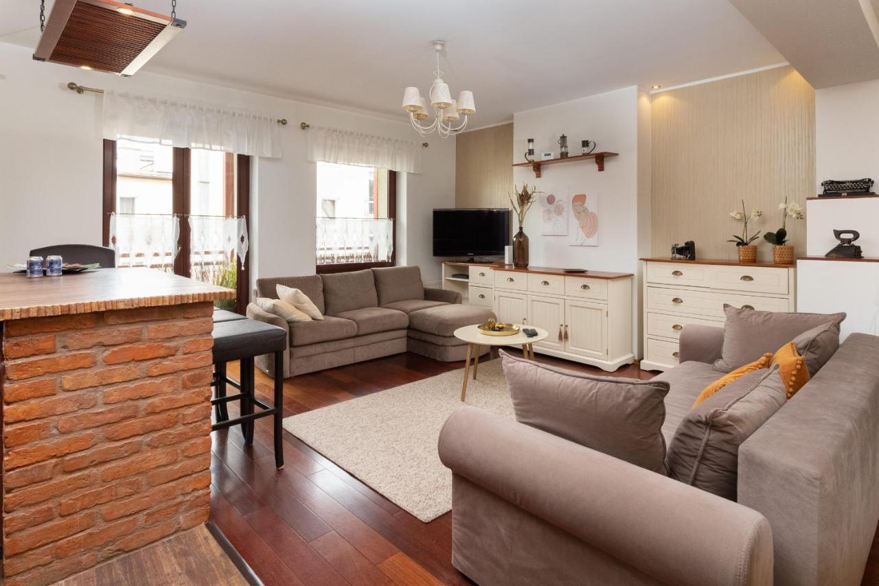 Gdynia Centrum Wyjatkowy Apartament Przy Promenadzie Z Balkonem By Noclegi Renters Exterior foto